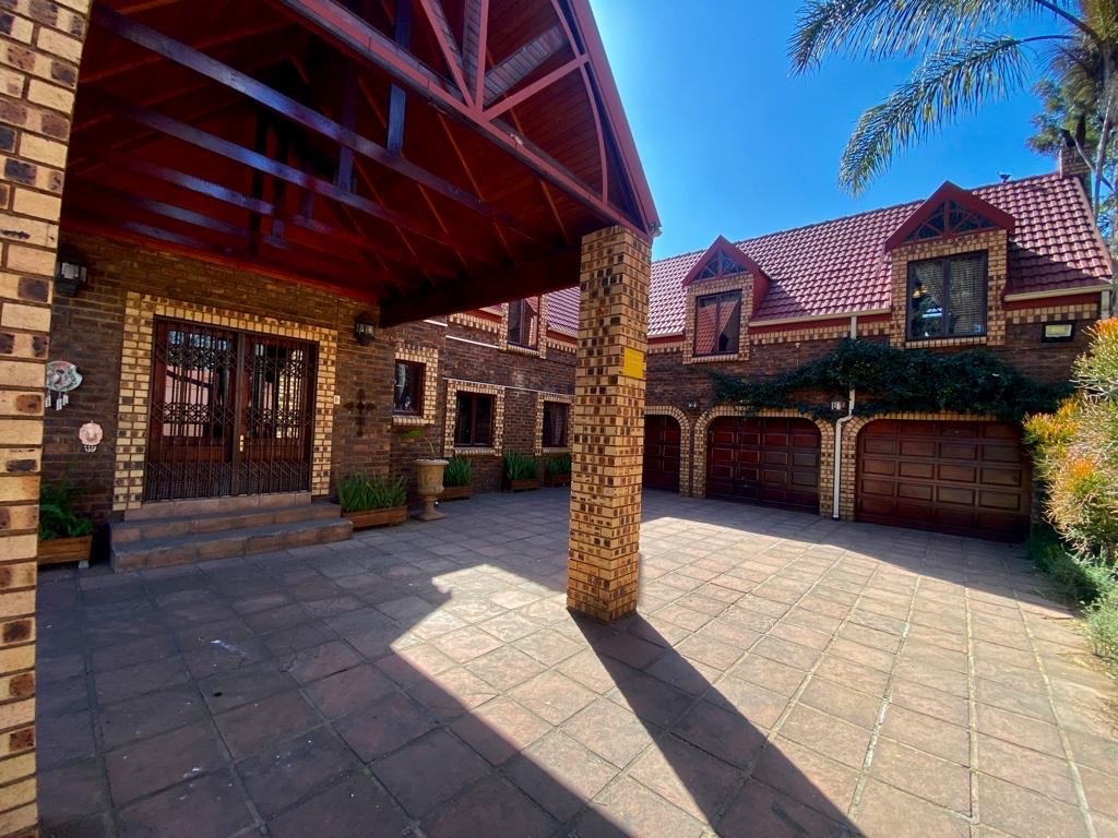 House for Sale in Golfsig