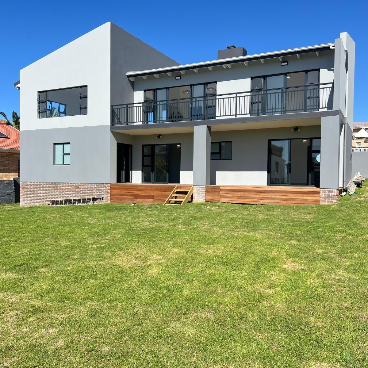 House for sale in Wavecrest, Jeffreys Bay, 265 m²