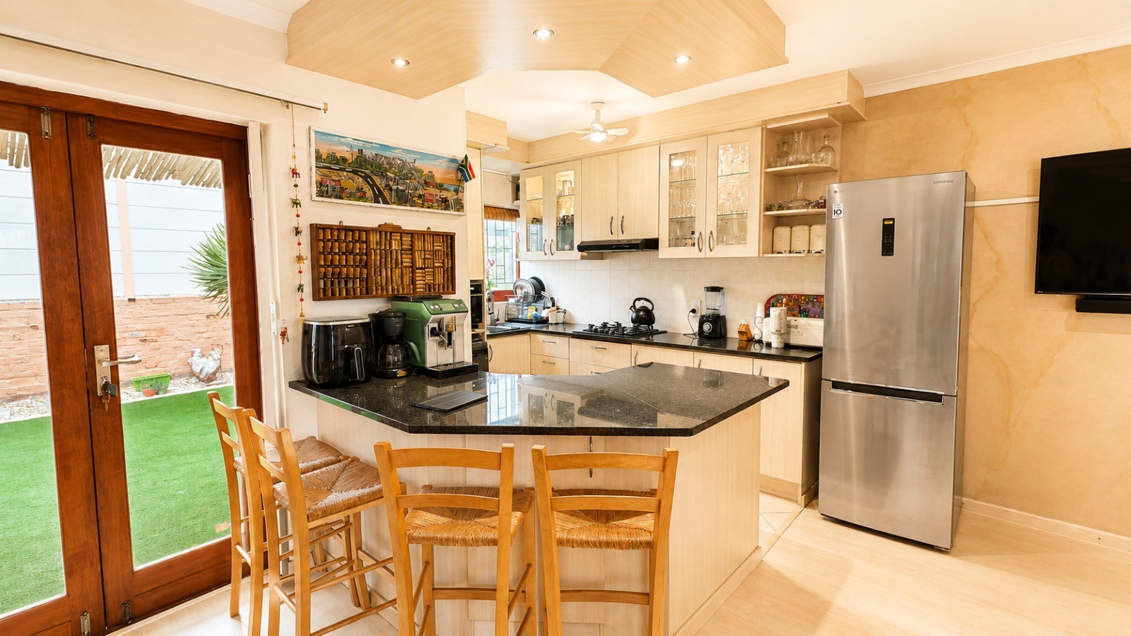 Apartment for rent in Waves Edge, Blouberg, 93 m²