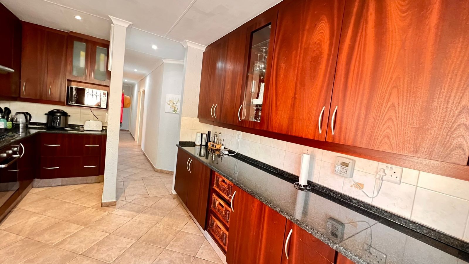 House for rent in Sunninghill, Sandton, 567 m²
