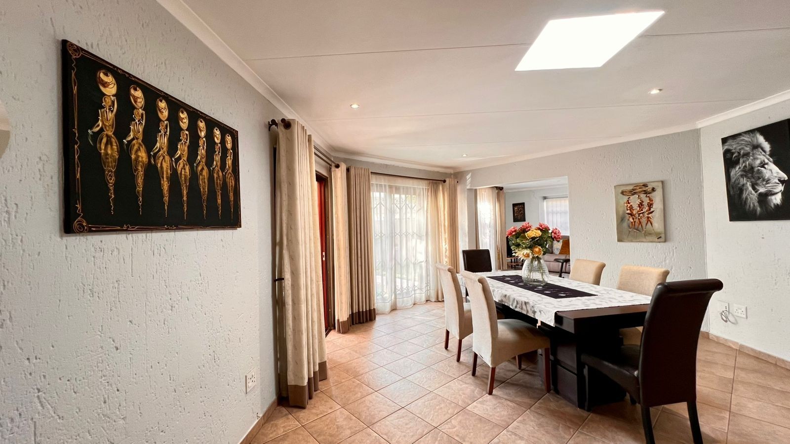 House for rent in Sunninghill, Sandton, 567 m²