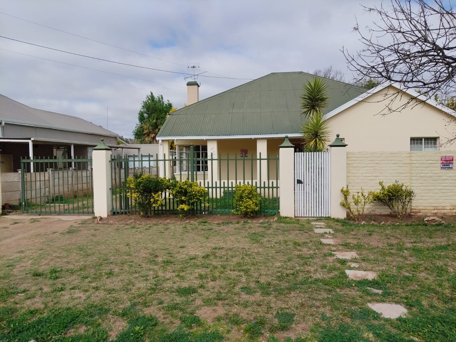 House for sale in Top Town, Queenstown, 5 Milner Street, Top Town, Queenstown, Eastern Cape, 669 m²