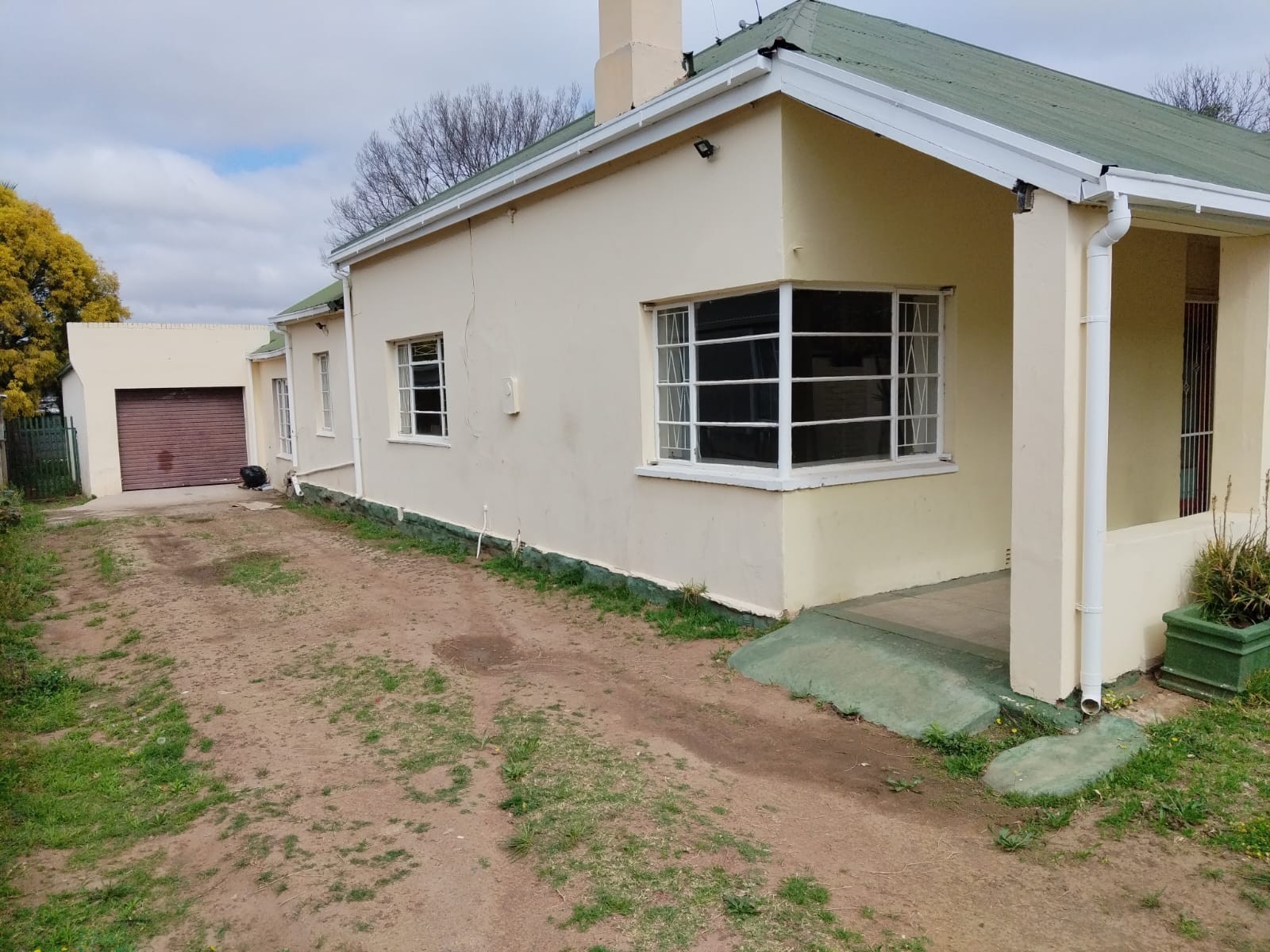 House for sale in Top Town, Queenstown, 5 Milner Street, Top Town, Queenstown, Eastern Cape, 669 m²