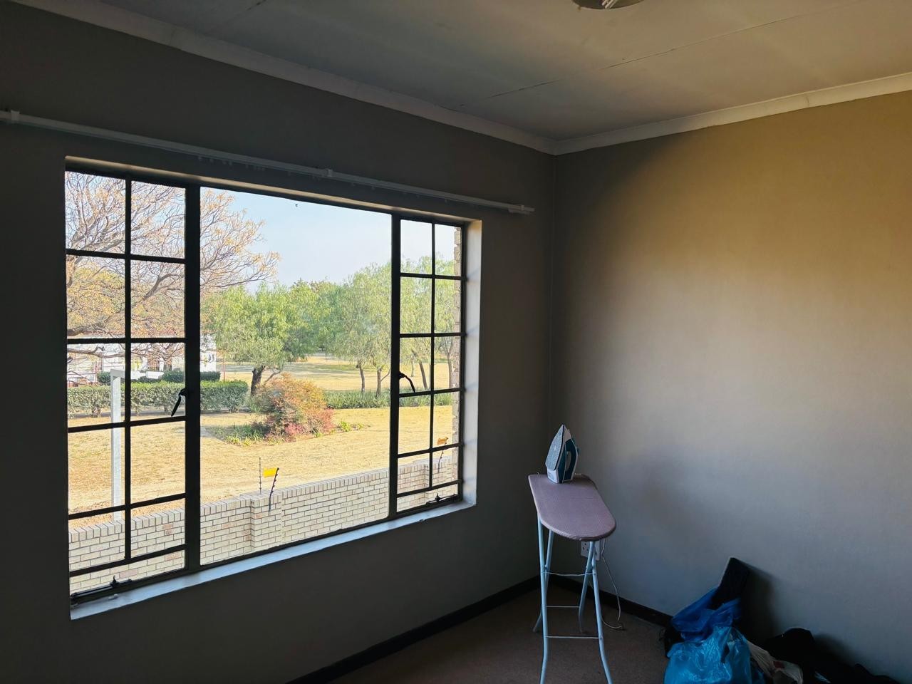 Apartment for sale in Sylviavale, Vanderbijlpark, 68 m²