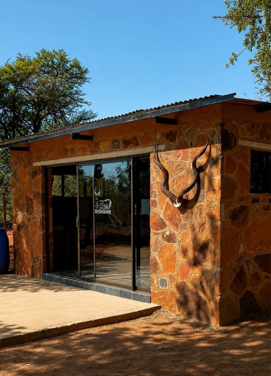 Farm for sale in Groot Marico, North West, 1849138 m²