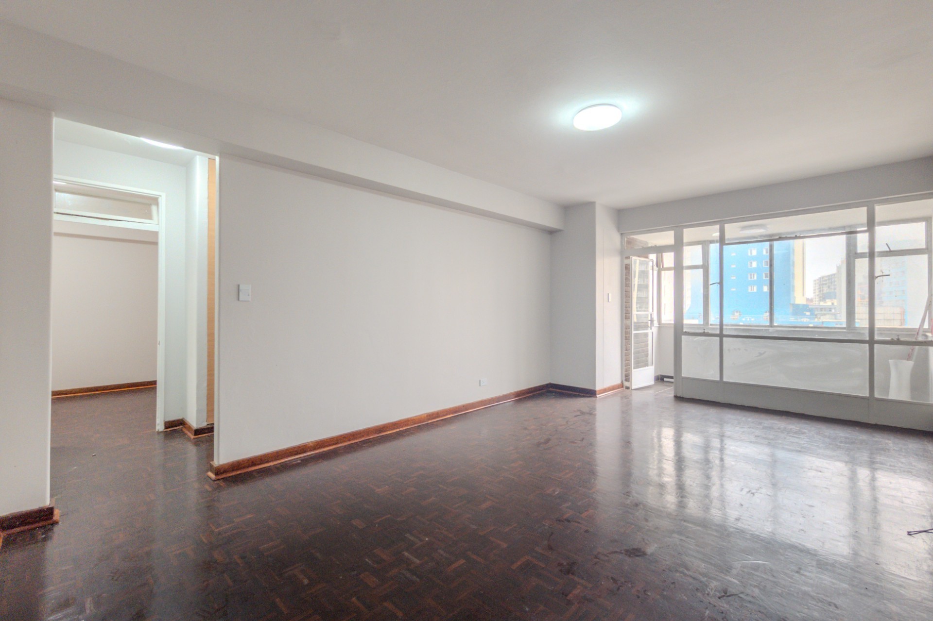 Apartment for sale in South Beach, Durban, KwaZulu Natal, 95 m²