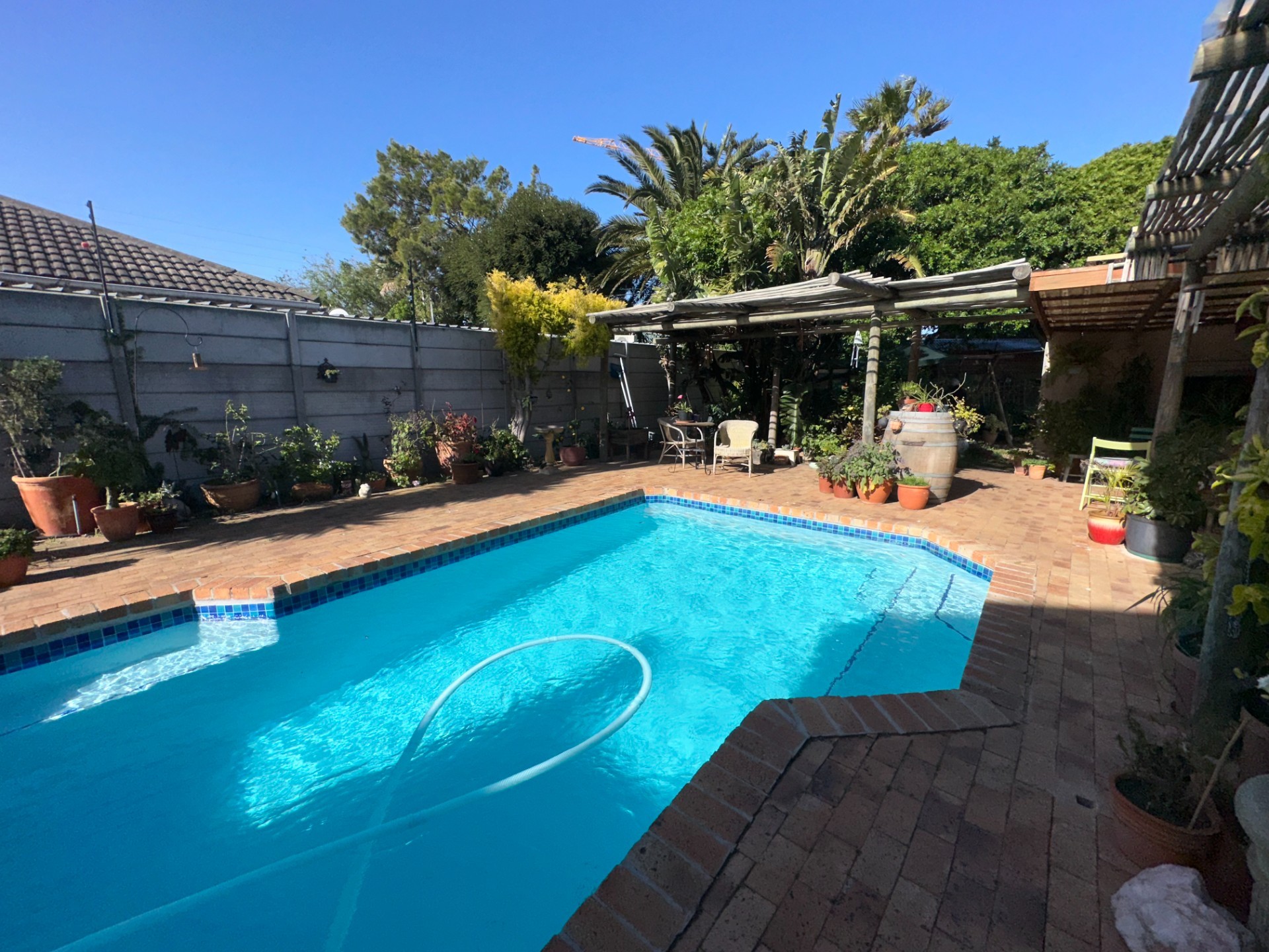 6 Bedroom Two Dwelling House For Sale in Tijgerhof, Milnerton