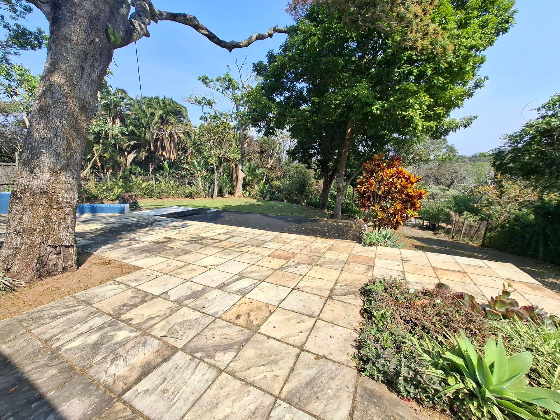 House for sale in Glenmore, Port Edward, KwaZulu Natal, 375 Macdonald Avenue, Glenmore, Port Edward, KwaZulu Natal, 1361 m²