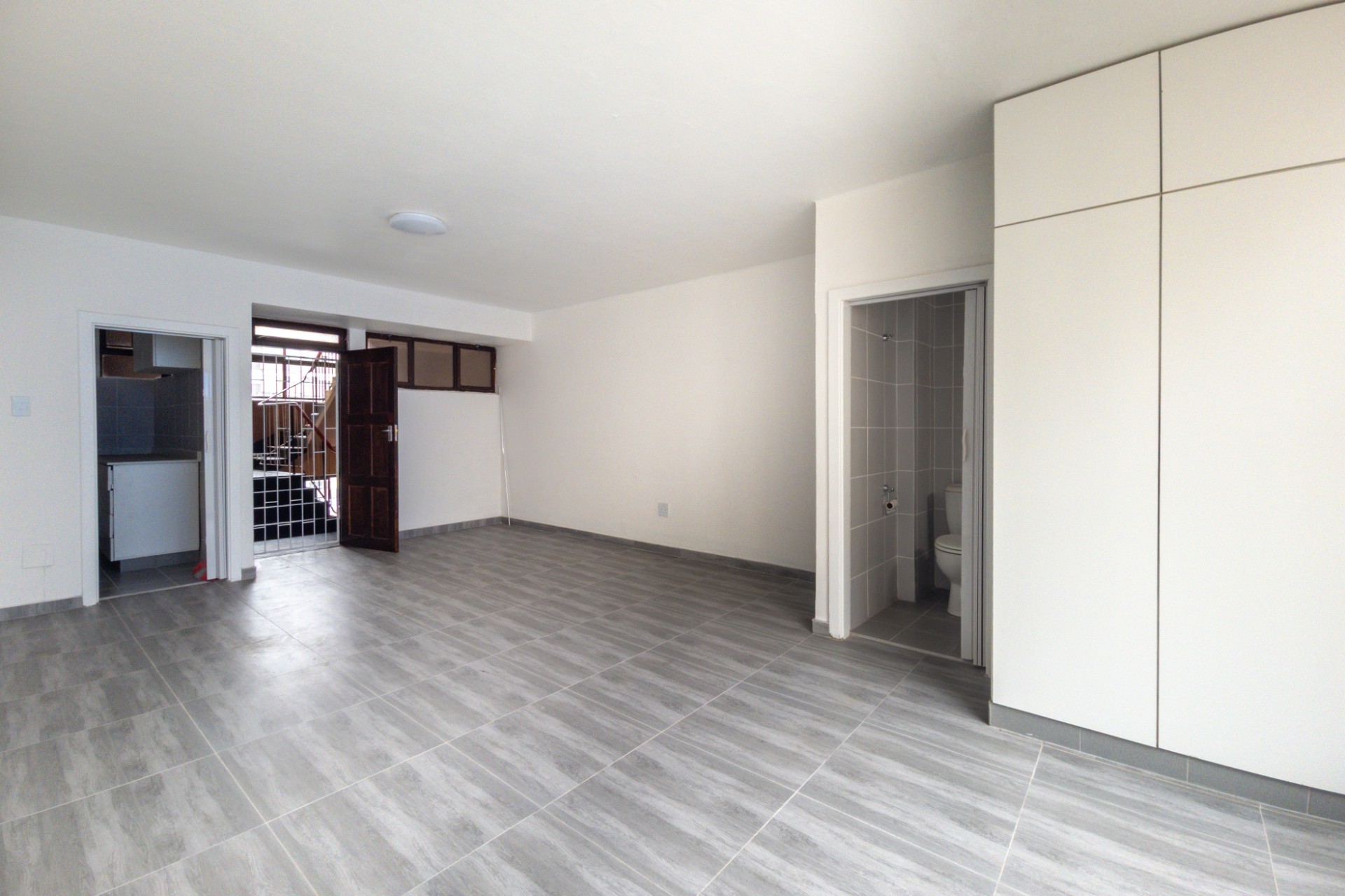 Studio Apartment for sale in South Beach, Durban, KwaZulu Natal, 46 m²