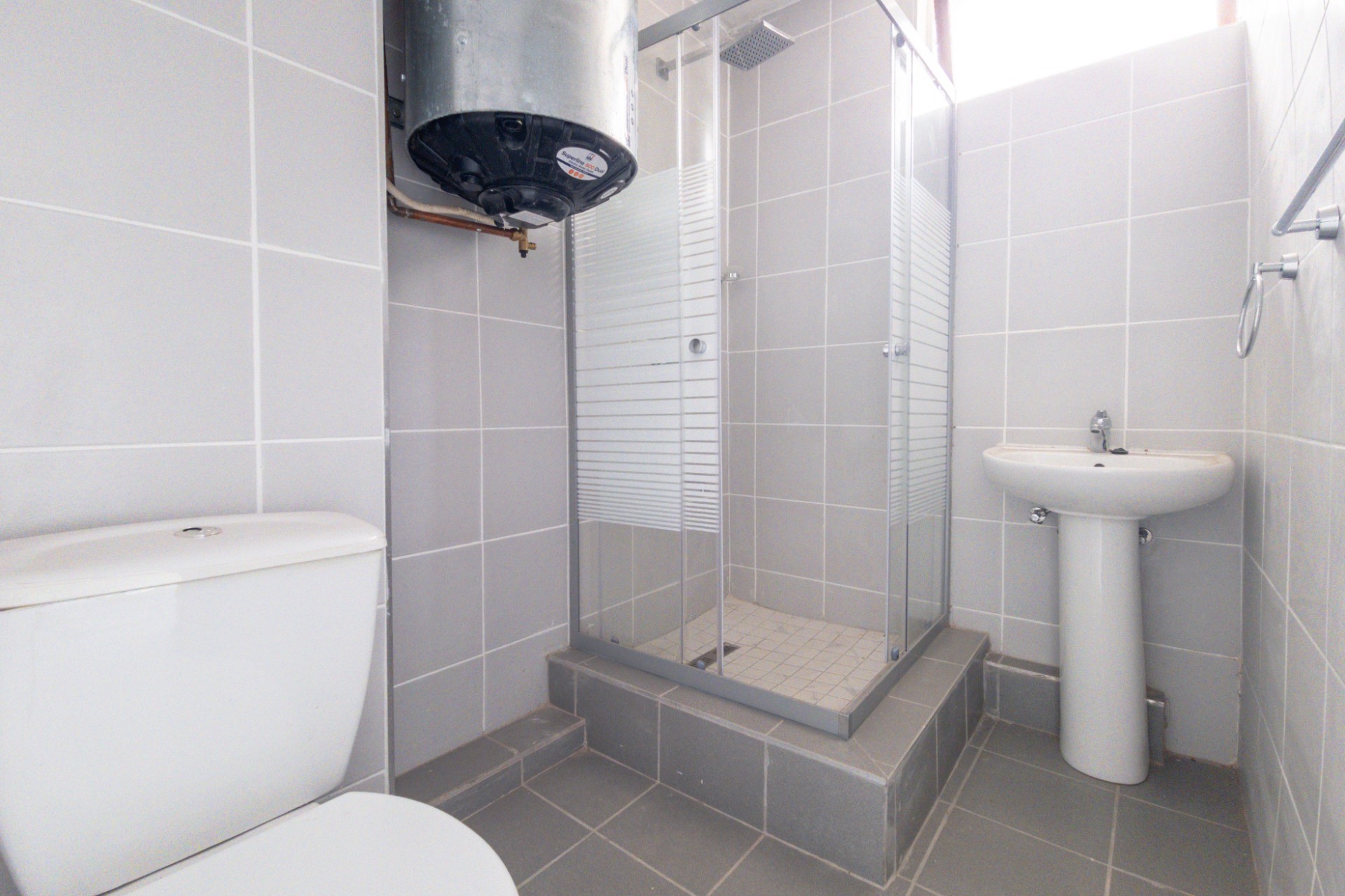 Studio Apartment for sale in South Beach, Durban, KwaZulu Natal, 46 m²