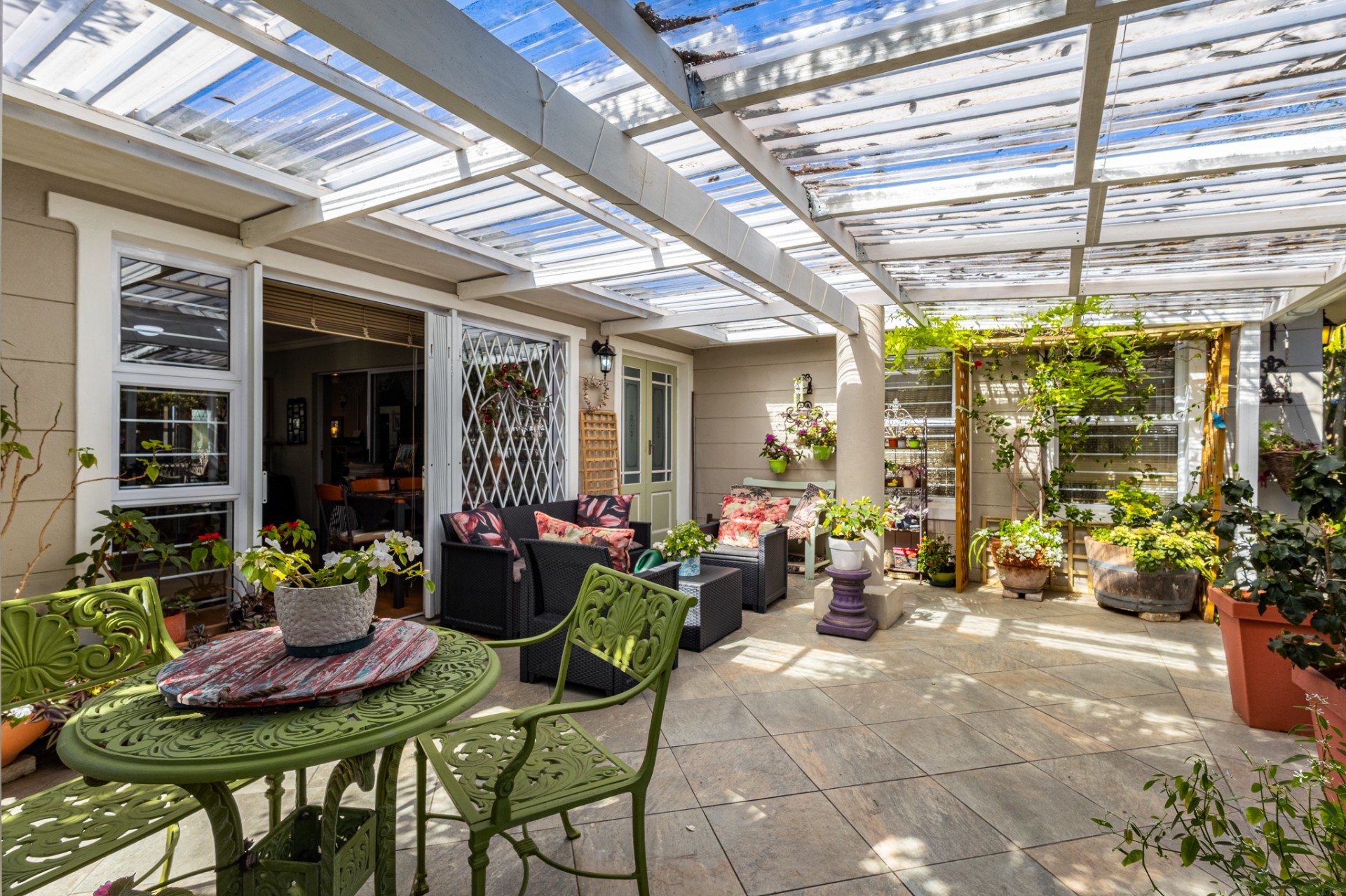 House for sale in Durbanville Central, Durbanville, 347 m²