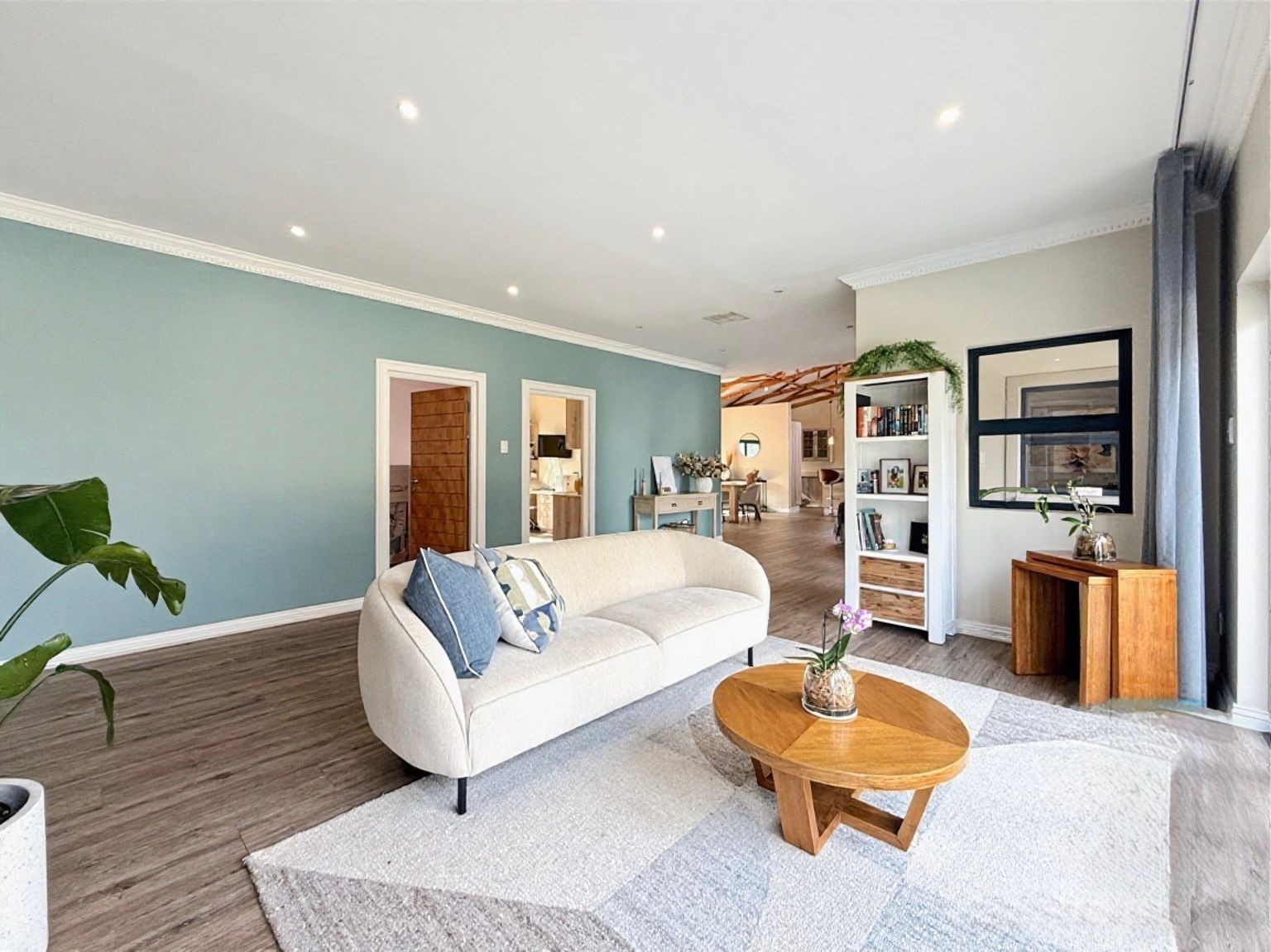 House for sale in Fourways, Sandton, 861 m²