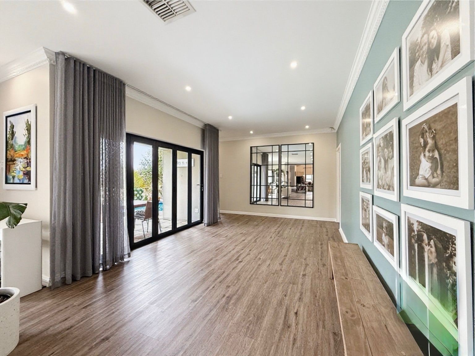 House for sale in Fourways, Sandton, 861 m²