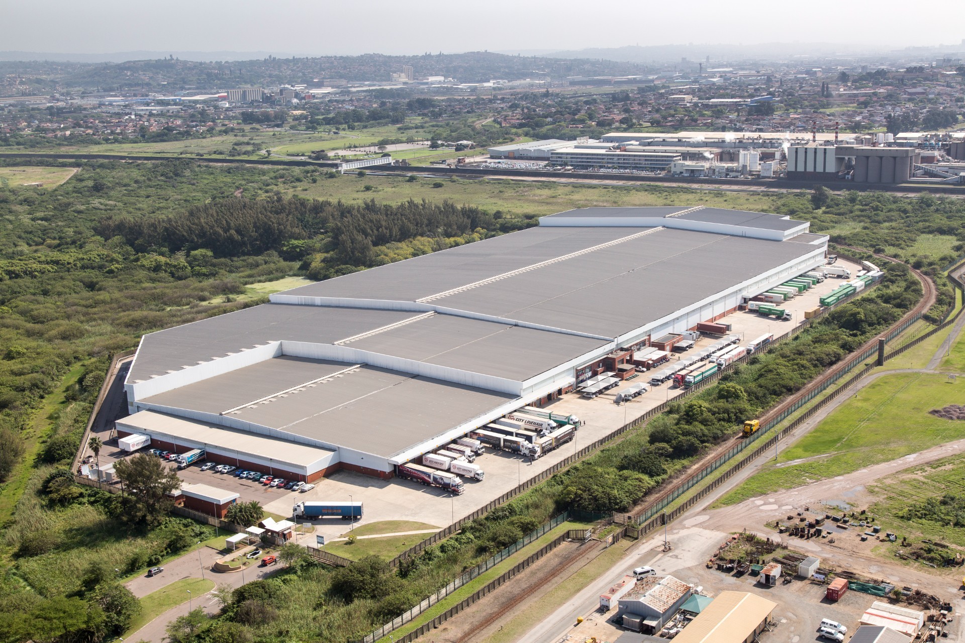 Warehouse for rent in Prospecton Industrial, Isipingo, KwaZulu Natal, 61937 m²