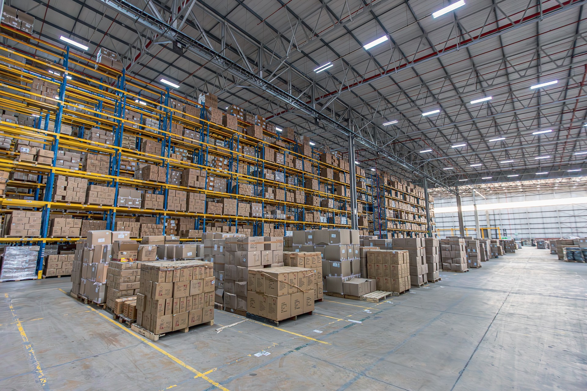 Warehouse for rent in Prospecton Industrial, Isipingo, KwaZulu Natal, 61937 m²