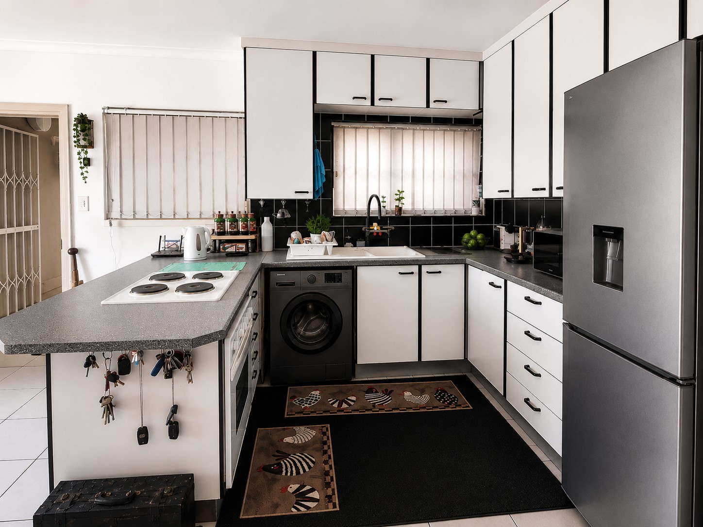 Apartment for sale in Manaba Beach, Margate, KwaZulu Natal, 112 m²