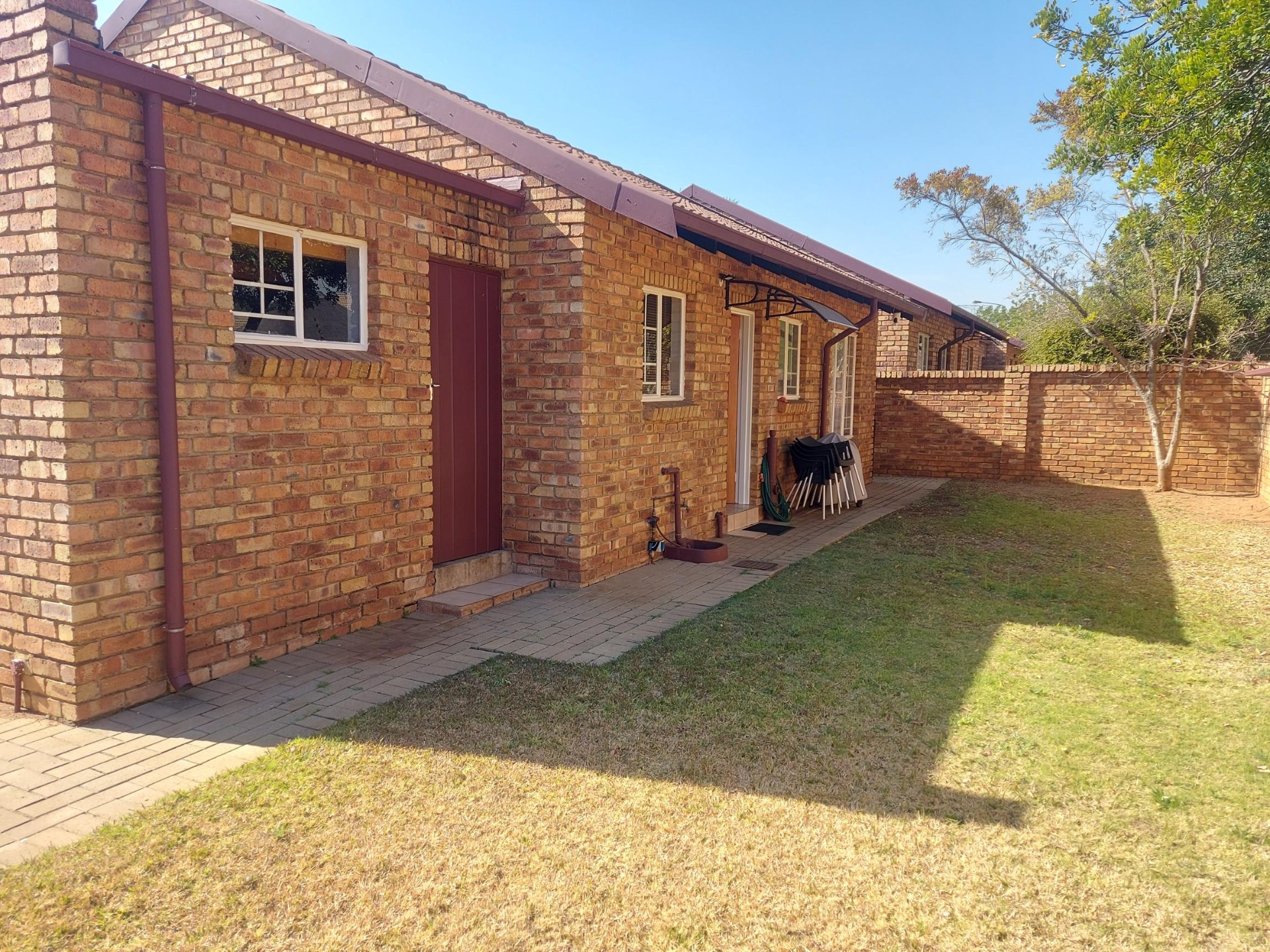 Apartment for rent in Centurion, 8, Villa Sarine, 146 Partridge Str, Centurion, Gauteng