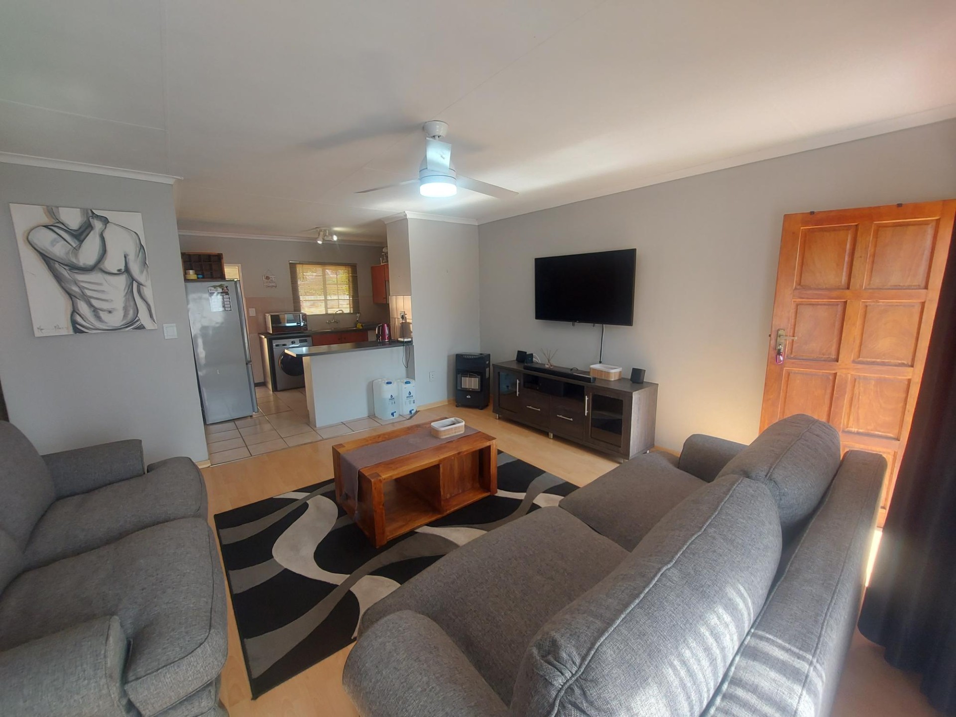 Apartment for rent in Centurion, 8, Villa Sarine, 146 Partridge Str, Centurion, Gauteng