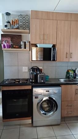 House for sale in Kibler Park, Johannesburg, 48 m²