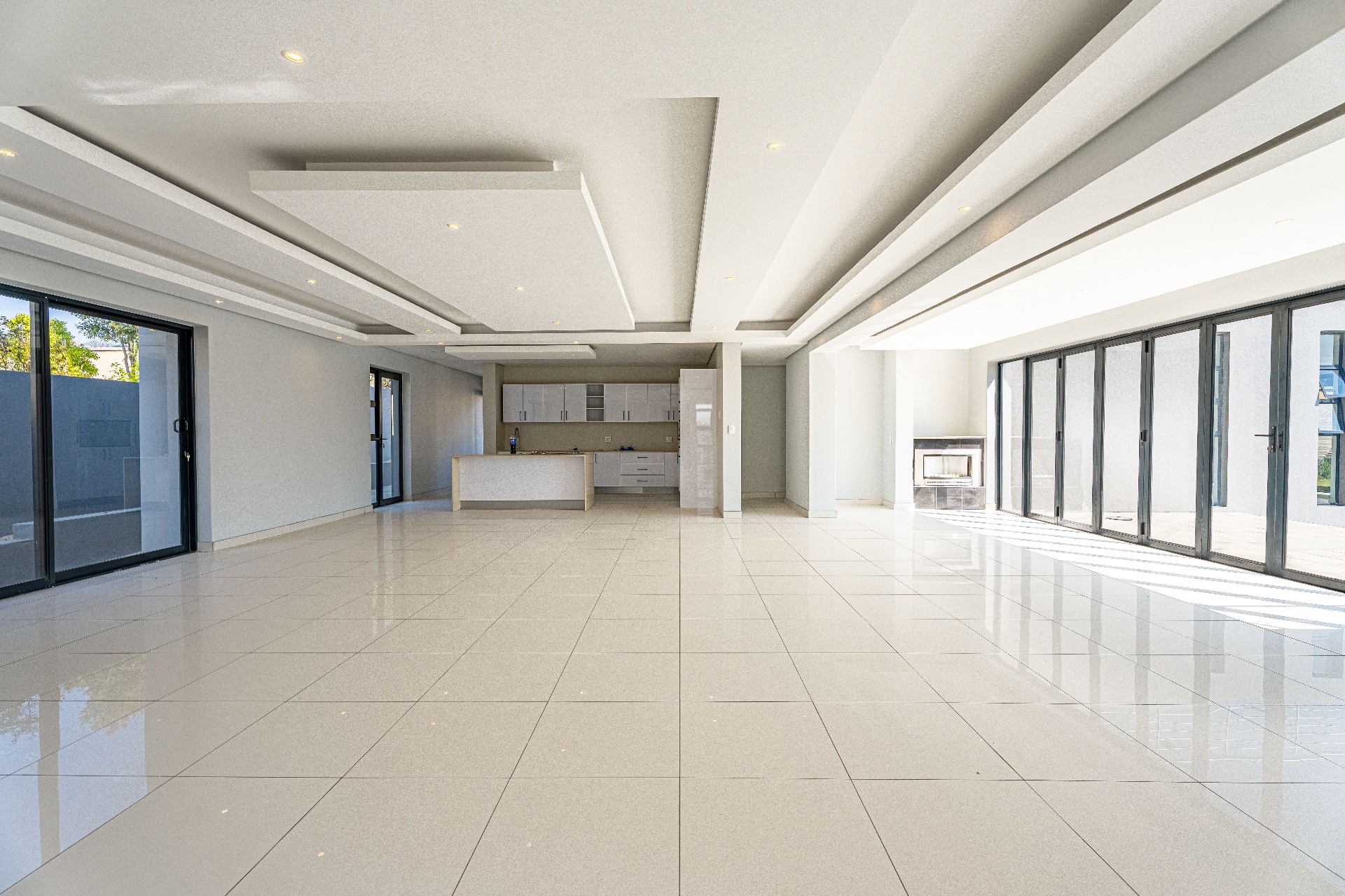 House for sale in Waterfall Country Estate, Midrand, 95 FA, Waterfall Country Estate, 1 Country Estate Drive, Waterfall Country Estate, Midrand, Gauteng, 1120 m²