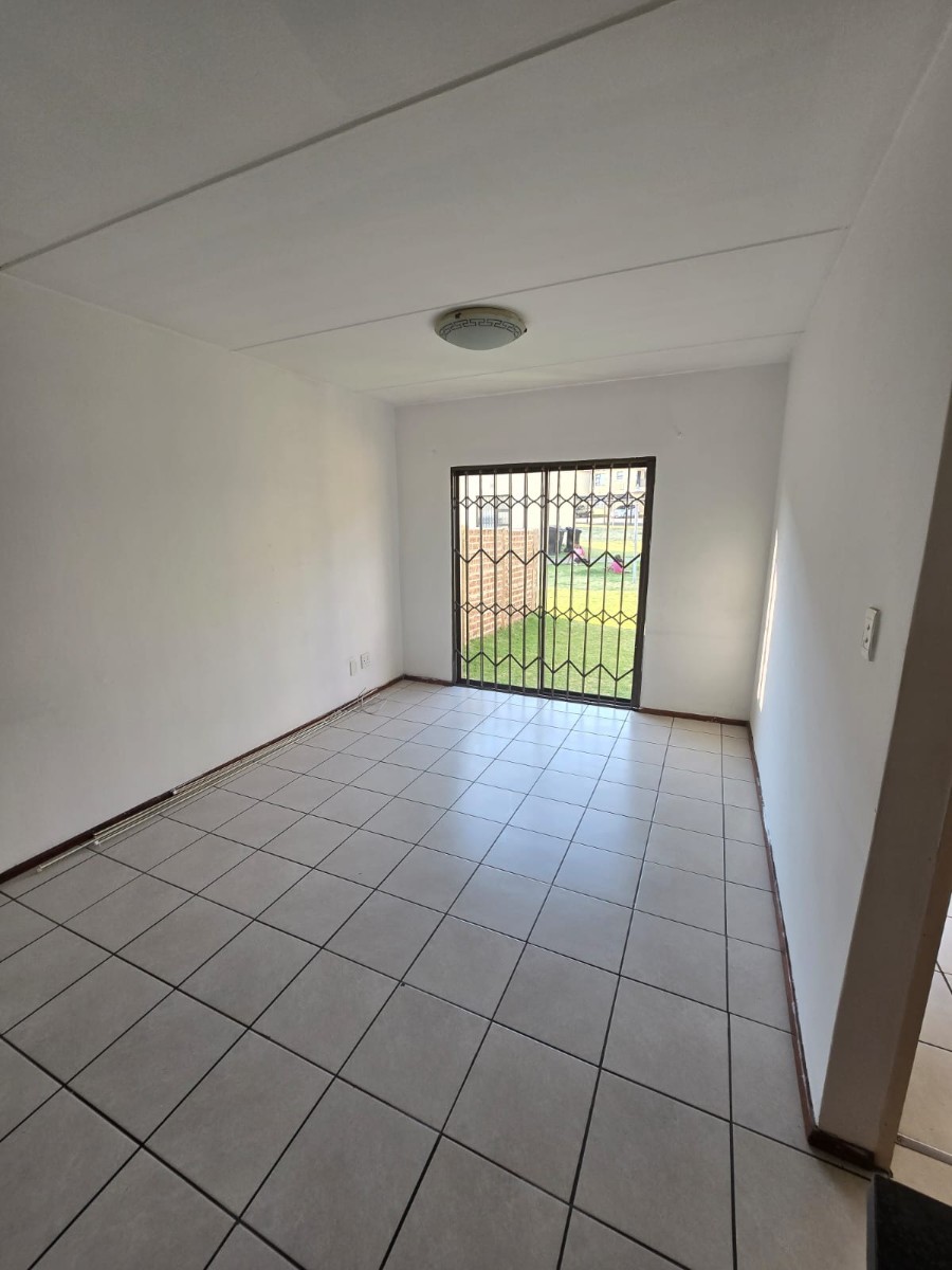 Apartment for rent in Parkrand, Boksburg