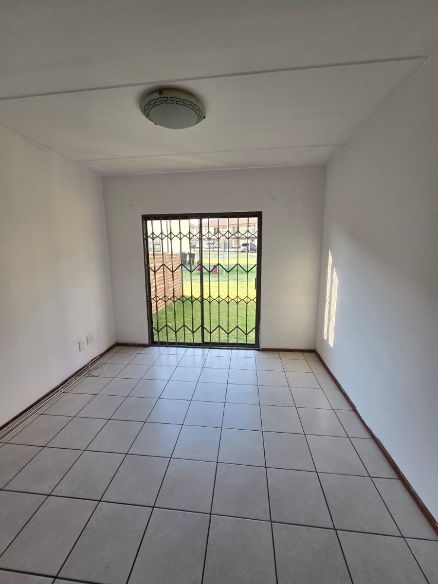 Apartment for rent in Parkrand, Boksburg