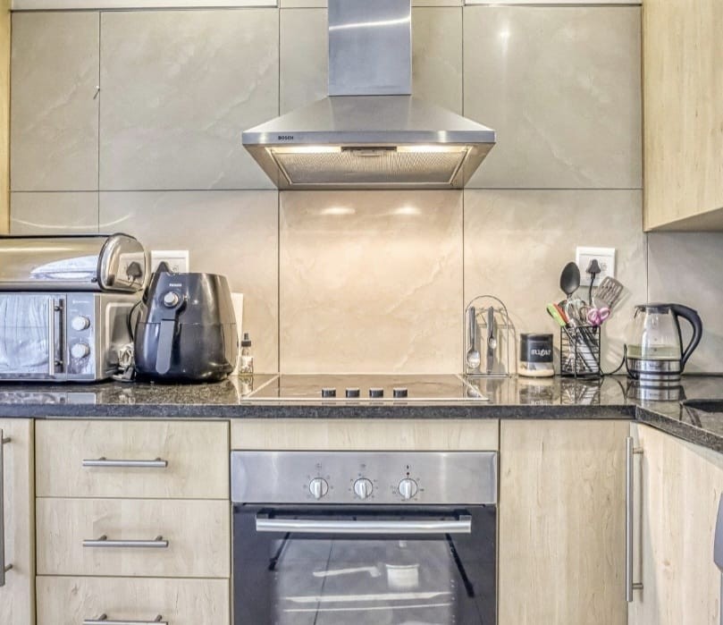 Apartment for rent in Sandton Central, Sandton, 58 m²