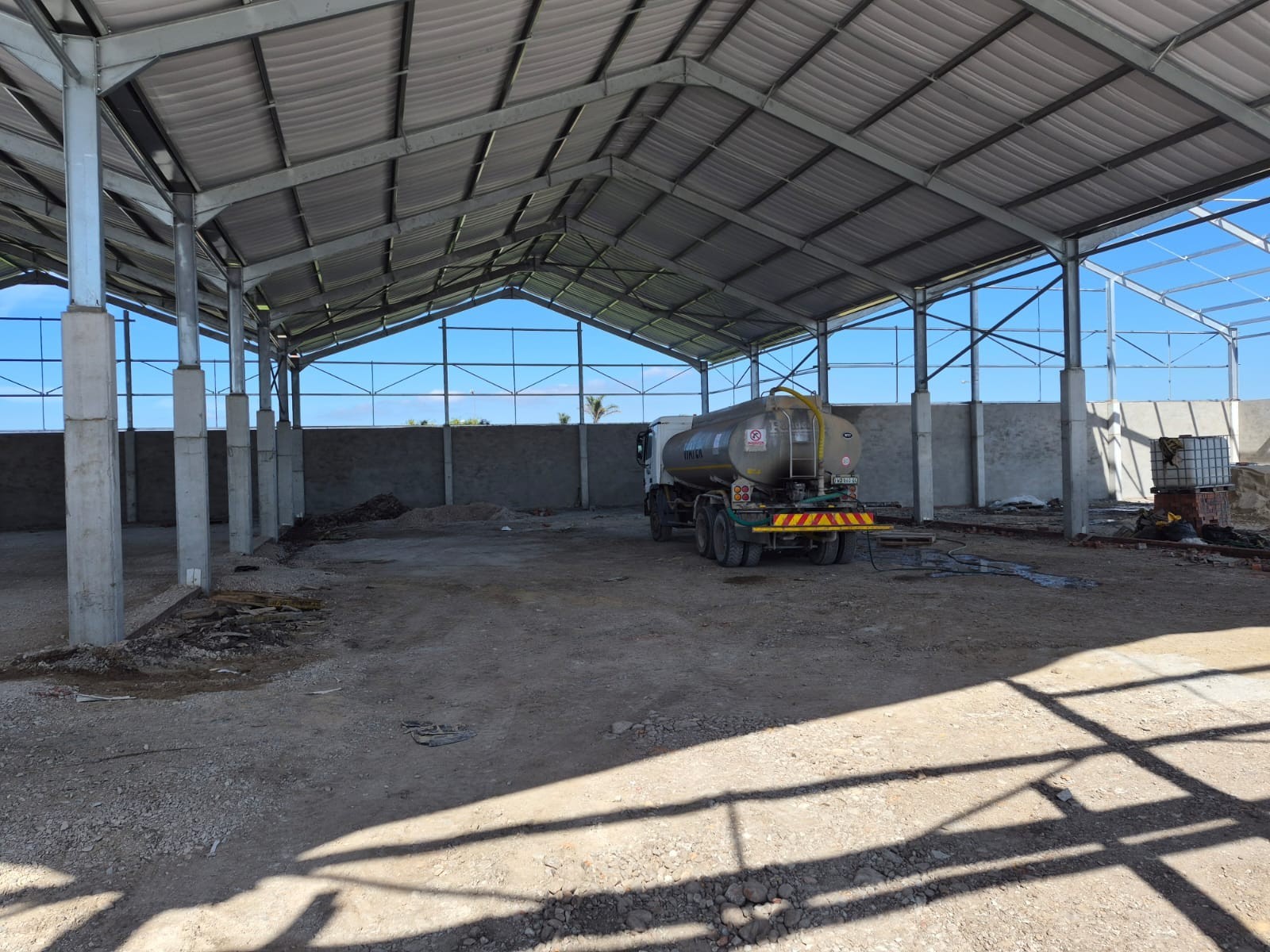 Warehouse for rent in Sidwell, Port Elizabeth, 107 Kempston Road, Sidwell, Port Elizabeth, Eastern Cape, 683 m²