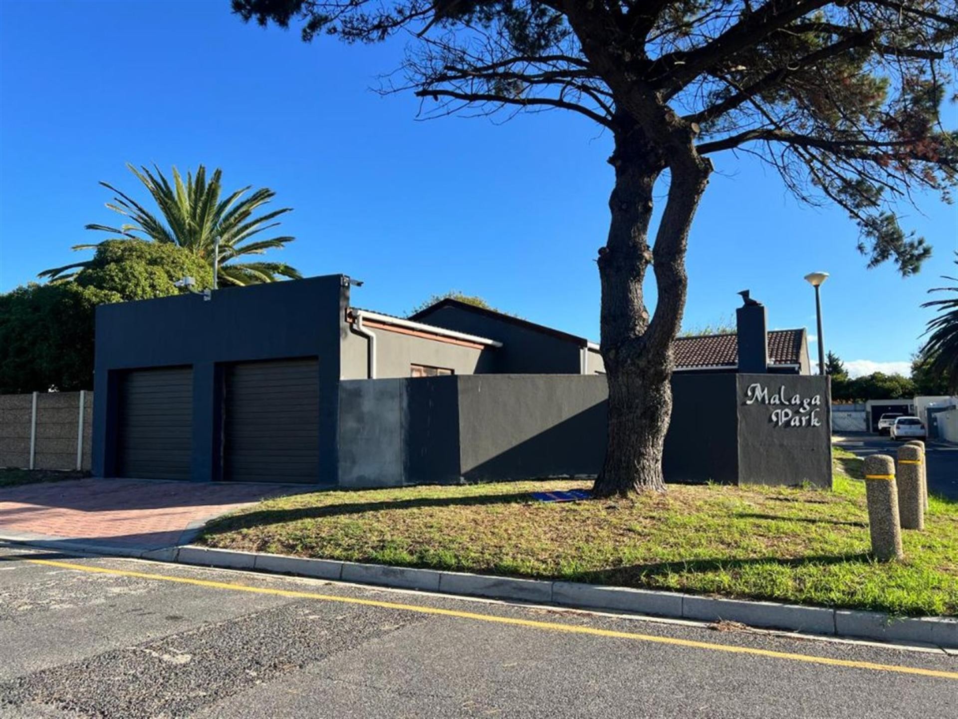 House for sale in Table View, Blouberg, 19F Park Road, Table View, Blouberg, Western Cape, 140 m²
