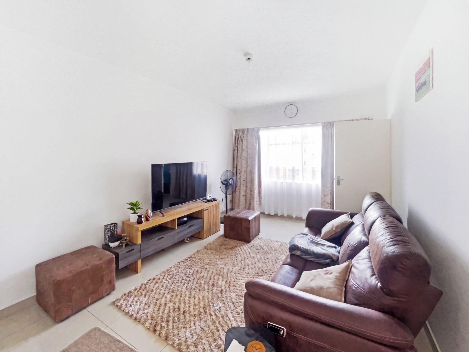 Apartment for rent in Windermere, Durban, KwaZulu Natal, 63 m²