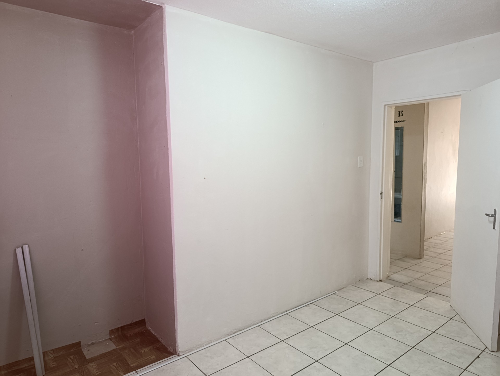 Apartment for rent in Florida, Roodepoort, 64 m²