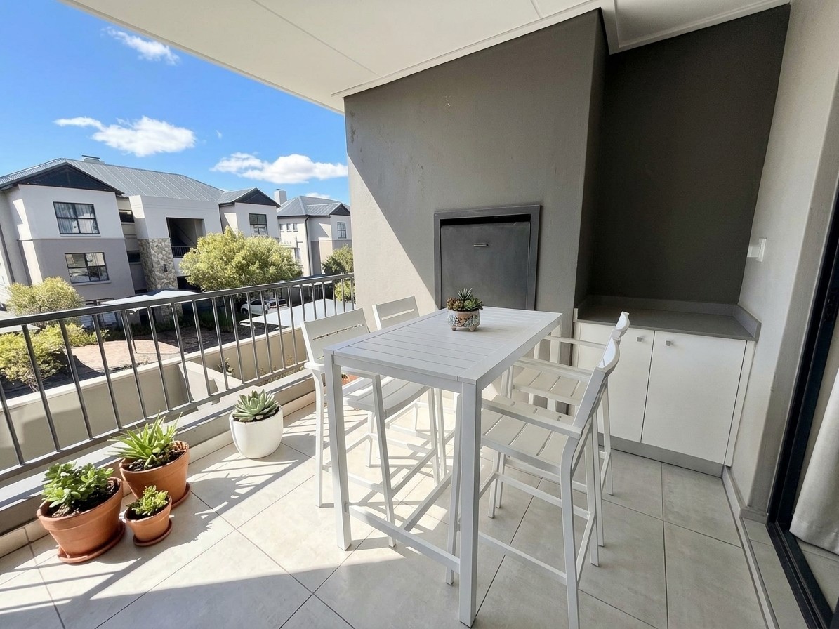 Apartment for sale in The Polofields, Waterfall, Midrand, 723 ZJB, The Polofields Lifestyle Estate, 1 Polofields Drive, The Polofields, Waterfall, Midrand, Gauteng, 110 m²