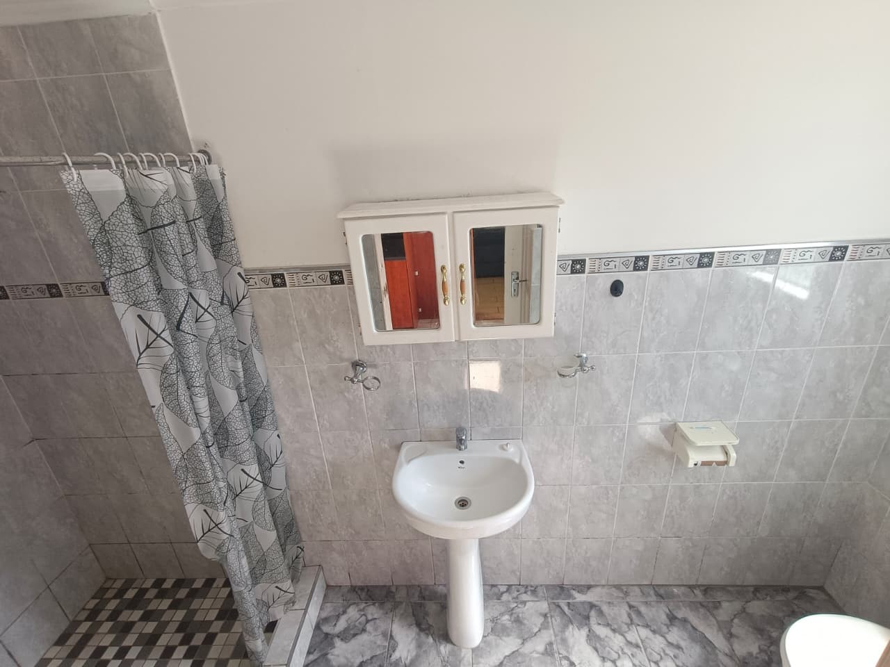 House for sale in Westgate, Mitchells Plain, 117 m²