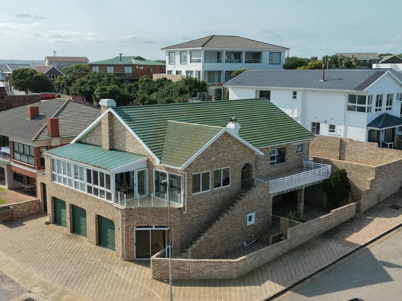 House for sale in Aston Bay, Jeffreys Bay, 581 m²