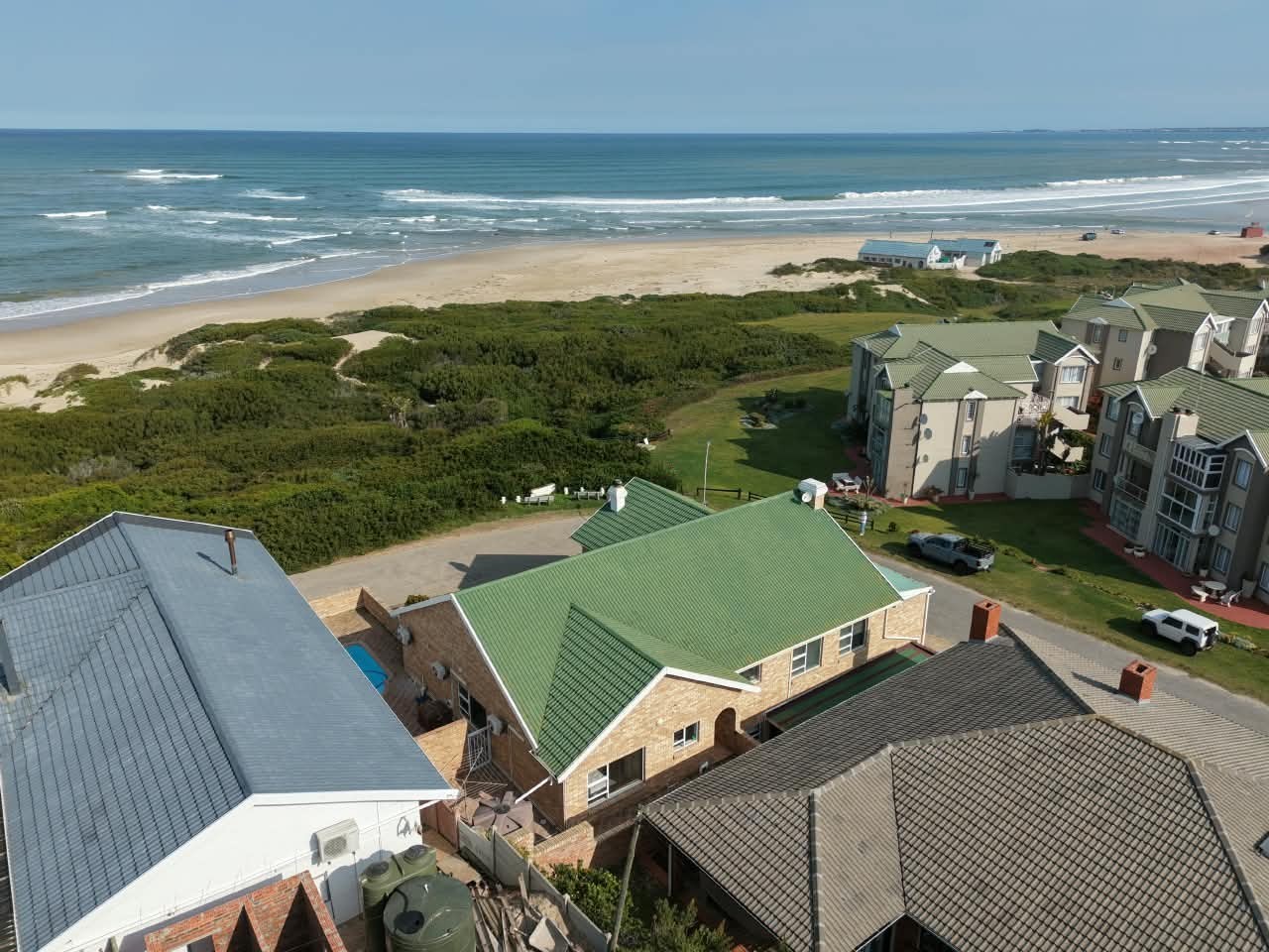 House for sale in Aston Bay, Jeffreys Bay, 581 m²