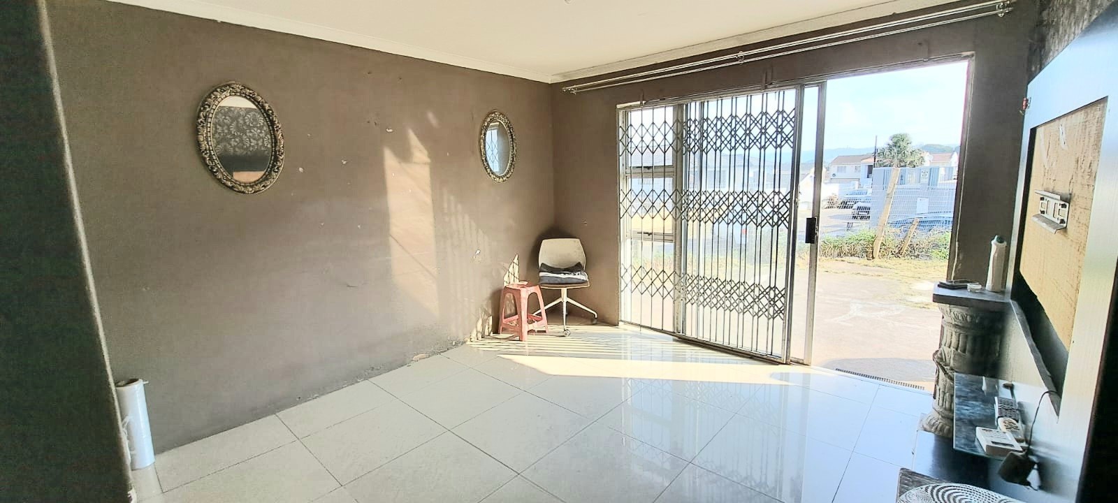 House for sale in Northcroft, Phoenix, KwaZulu Natal, 491 m²