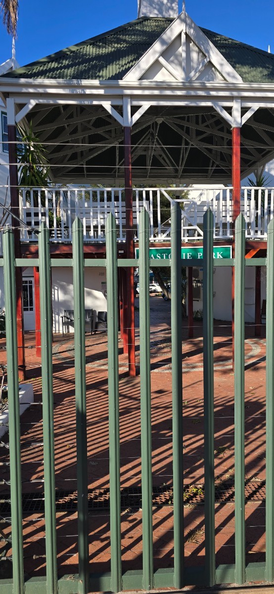 Commercial Property for rent in Somerset West Central, Somerset West, 23  (1st floor), Pastorie Park, 17 Reitz street, Somerset West Central, Somerset West, Western Cape