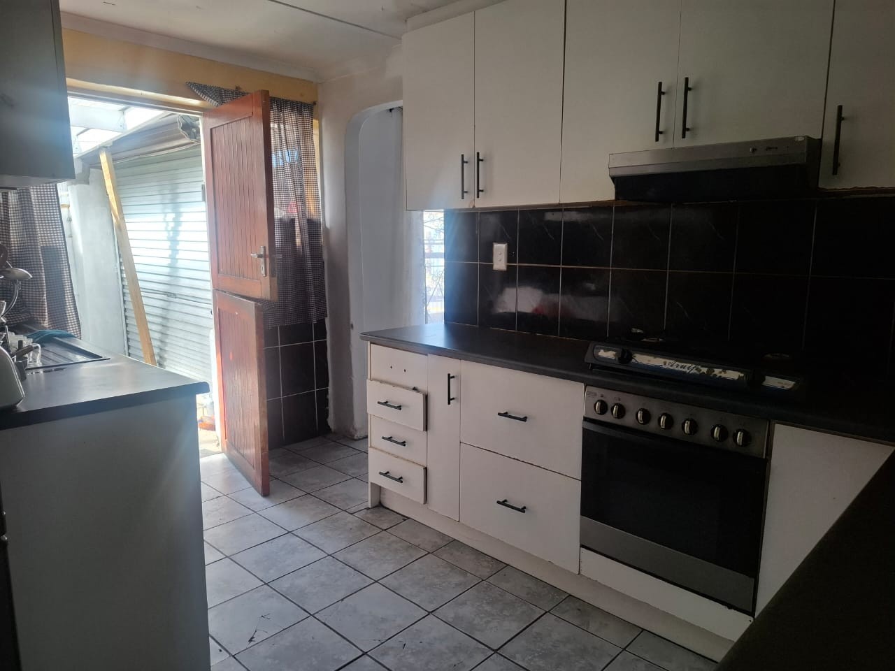 House for sale in Portlands, Mitchells Plain, 63 m²