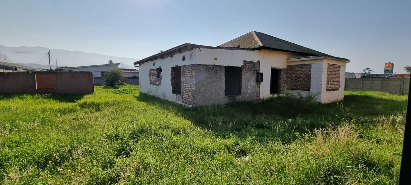 House for sale in Riviersonderend, 1239 m²