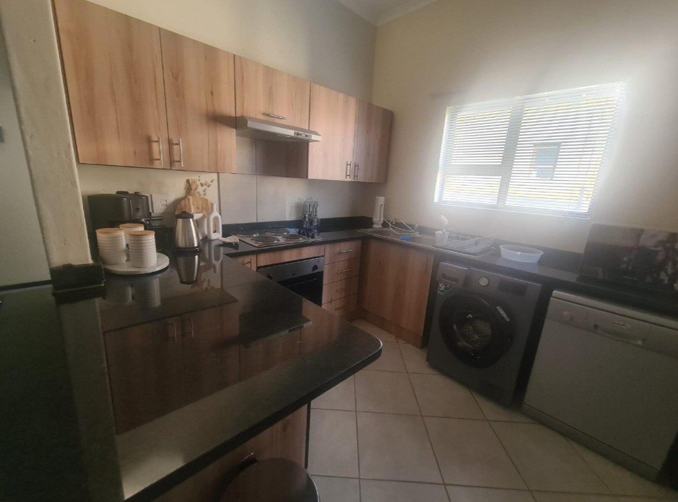 Apartment for rent in Goedeburg, Benoni, 00 0, Waterfall park, 0 Beryl street, Goedeburg, Benoni, Gauteng