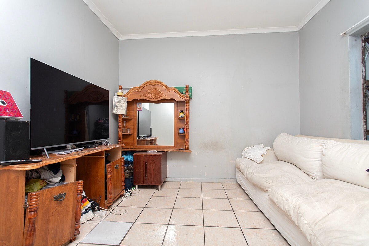 Apartment for sale in Sanlamhof, Bellville, 46 m²