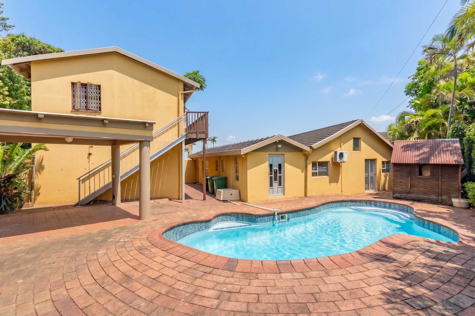 Commercial Property for sale in Glenashley, Durban North, KwaZulu Natal, 1013 m²