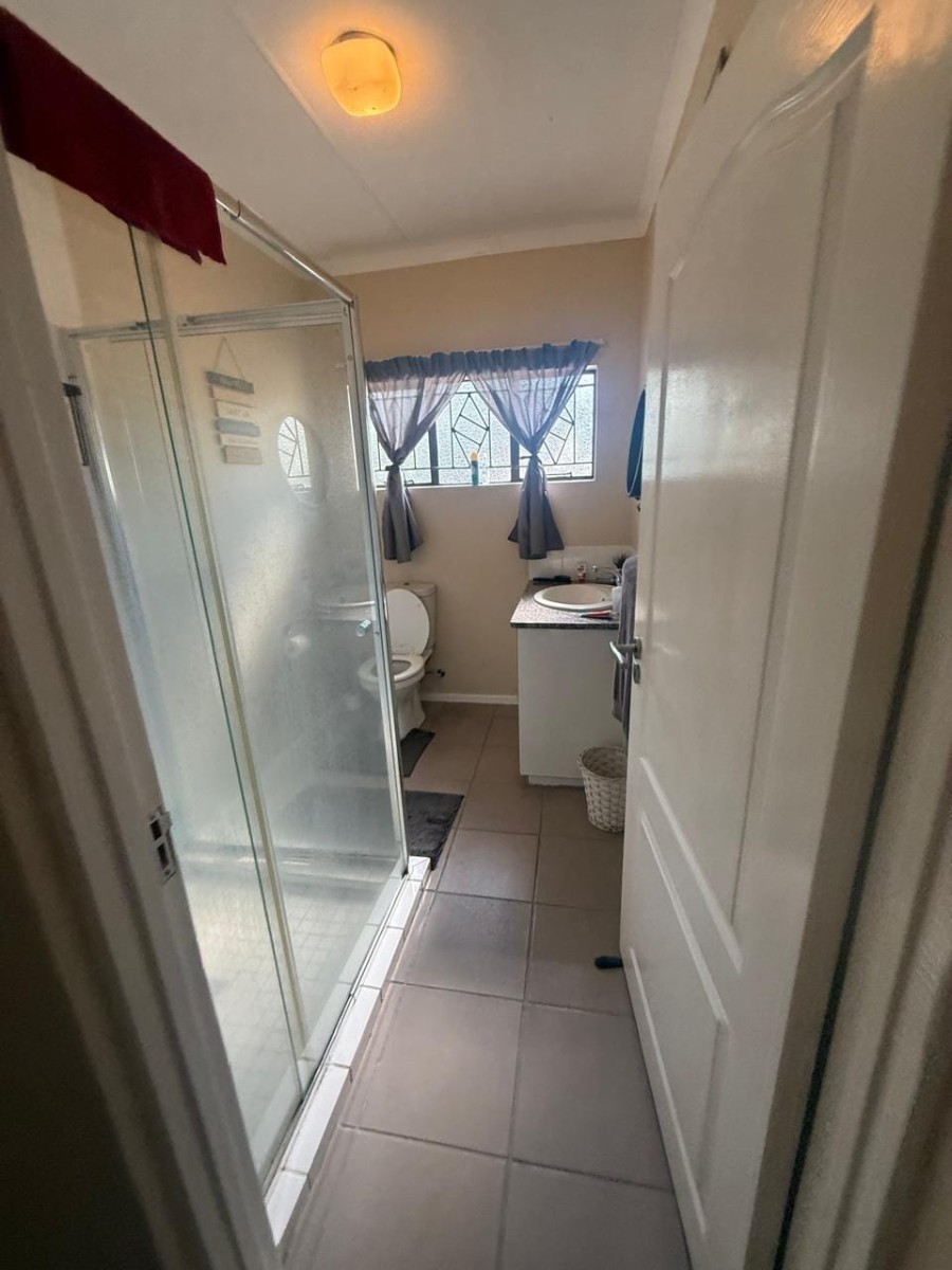 House for rent in White River Estates, White River