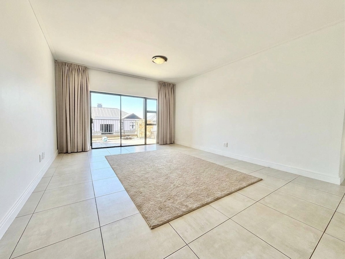 Apartment for sale in The Polofields, Waterfall, Midrand, 1010 TLR (2nd floor), Polofields Lifestyle Estate, 1 Polofields Drive, The Polofields, Waterfall, Midrand, Gauteng, 110 m²