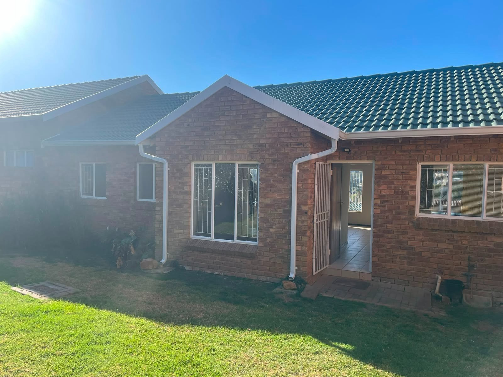 Townhouse for sale in Helderkruin, Roodepoort, 116 m²
