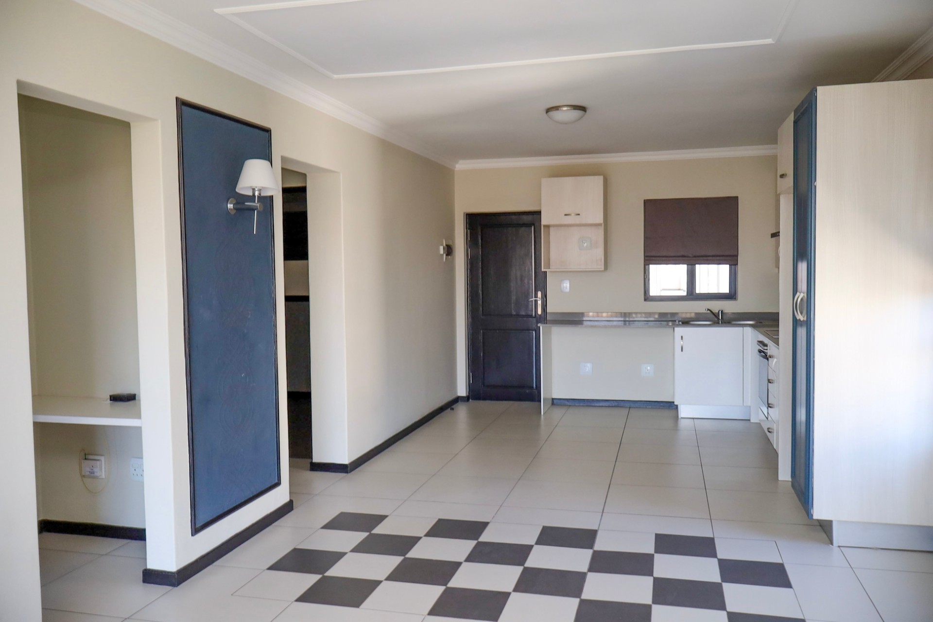Apartment for sale in Edenburg, Sandton, 76 m²