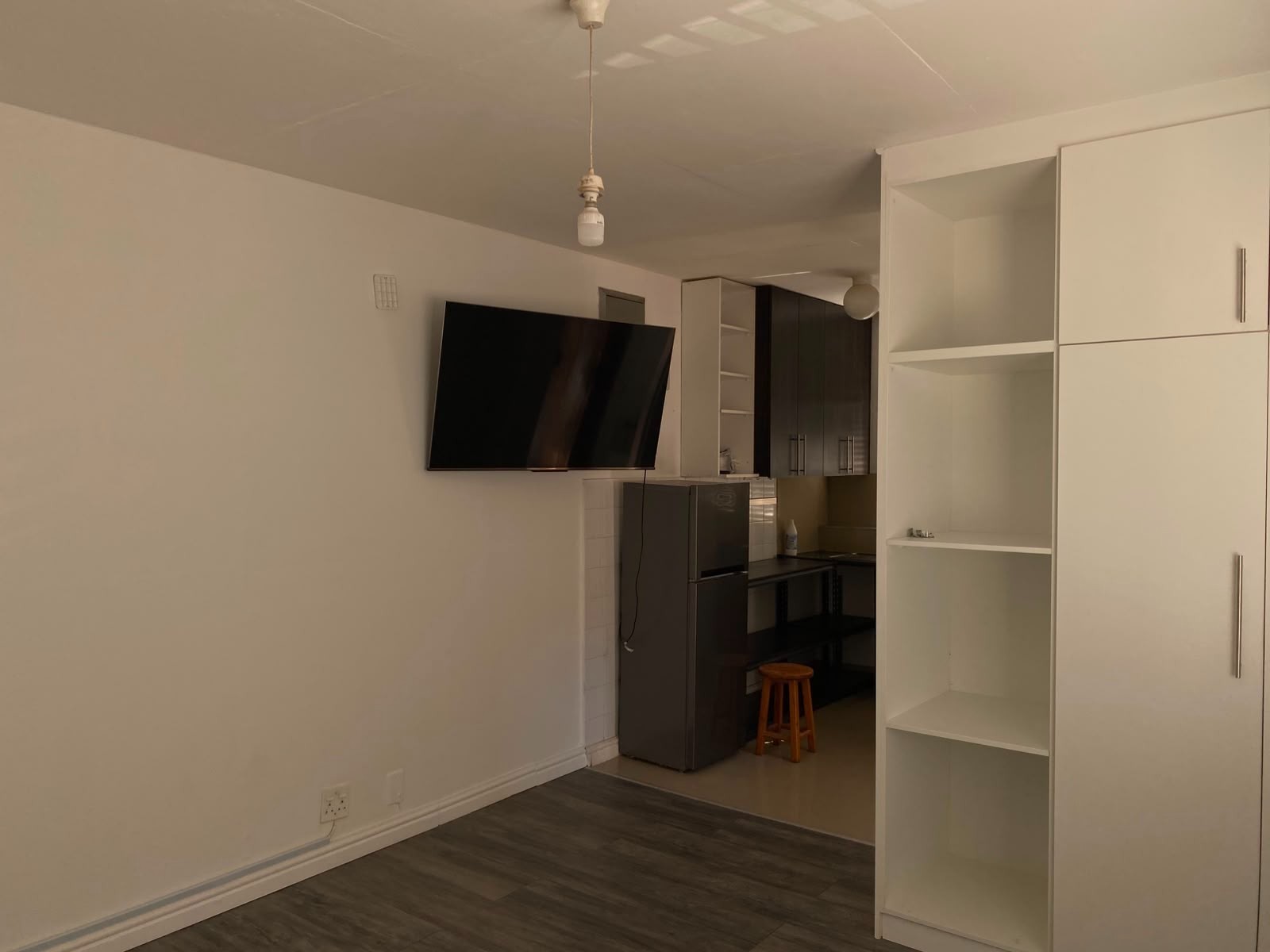 Apartment for sale in Kenilworth, Cape Town, 5 Willowdene, Willowdene, 7 Epsom, Kenilworth, Cape Town, Western Cape, 25 m²