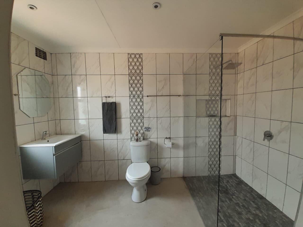 House for sale in Marloth Park, 168 m²