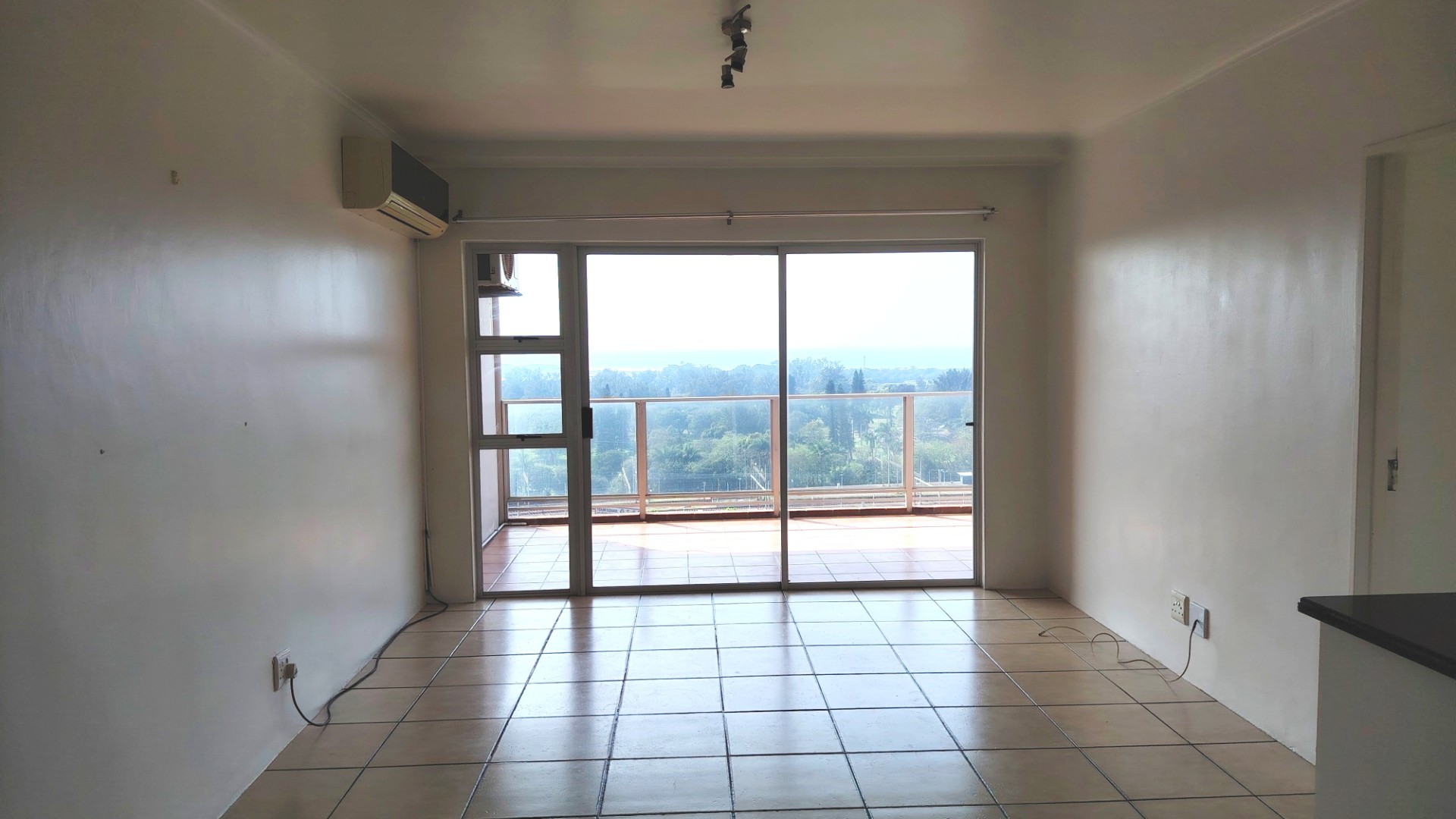 Apartment for rent in Windermere, Durban, KwaZulu Natal, 101 m²