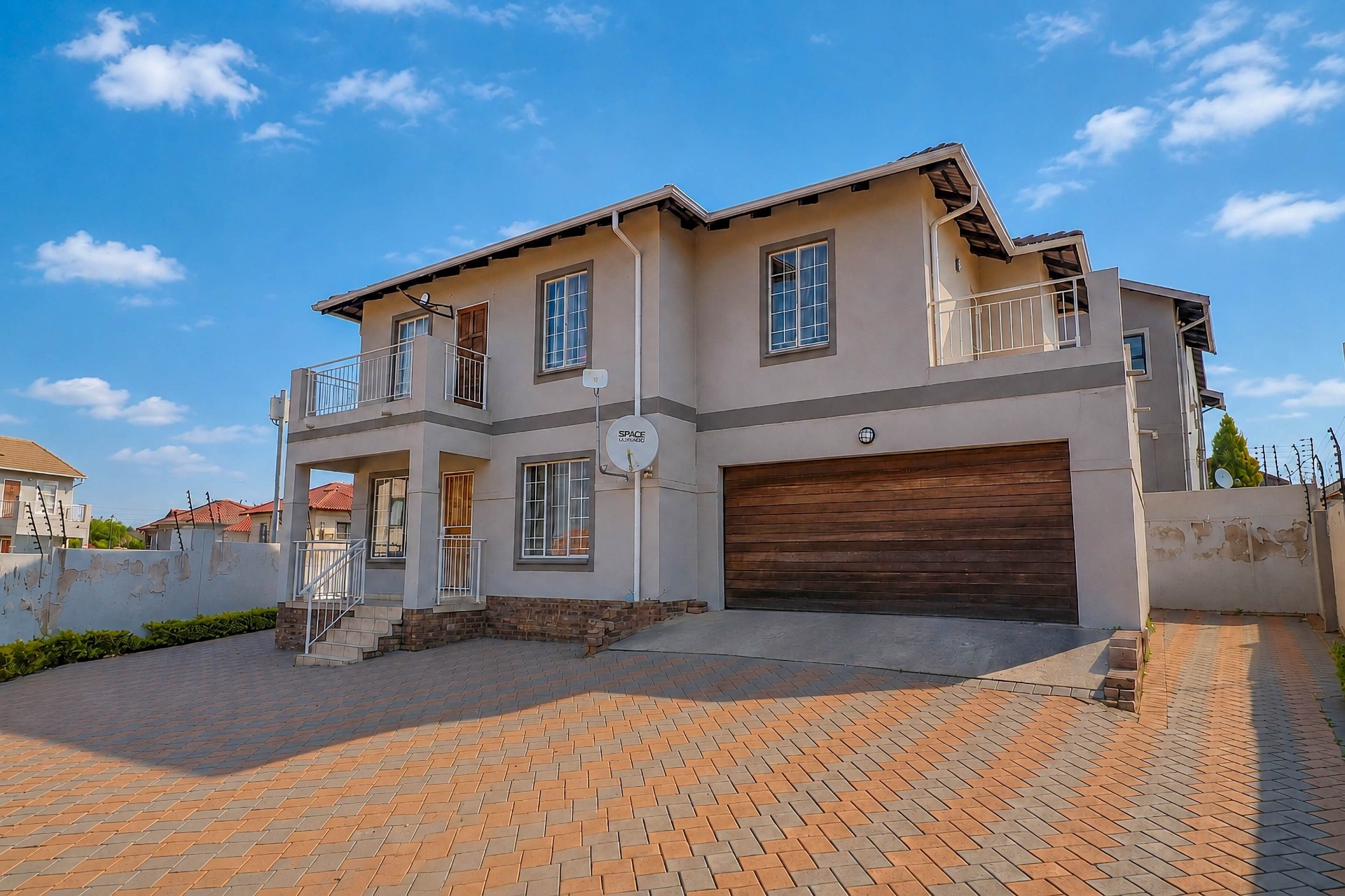 House for sale in Blue Hills, Midrand, 098 c (0th floor), Blue Hills Ex 32, 15797 girth, Blue Hills, Midrand, Gauteng, 250 m²